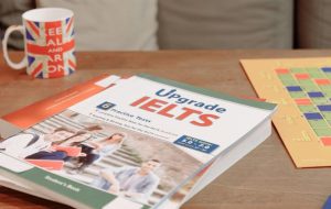 Fotografía de libro IELTS